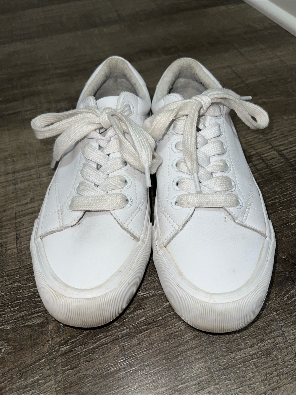 Rachel Zoe White Low-Top Lace-Up Sneakers